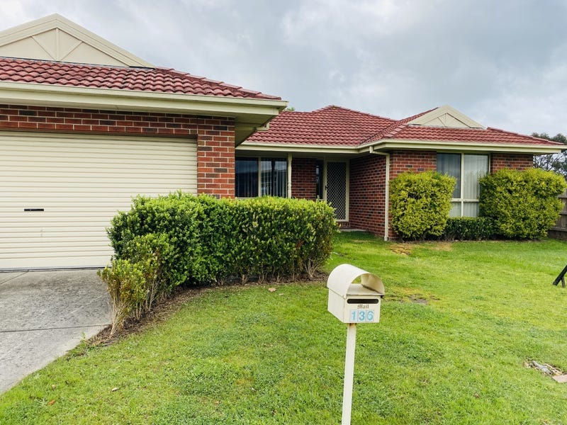 136 Mcgregor Road, Pakenham, VIC 3810