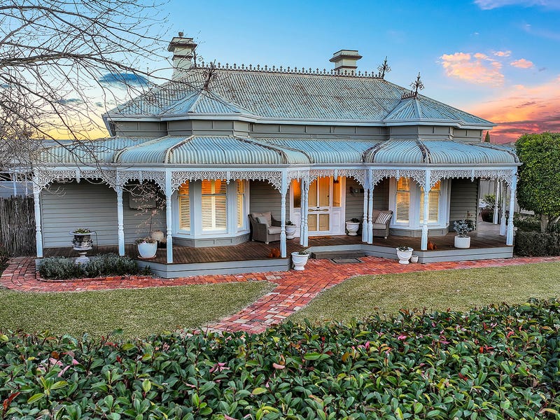 163 Pakenham Street, Echuca, Vic 3564 House for Sale