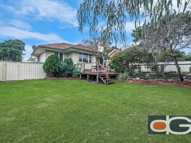 4 Cooke Street, Hilton, WA 6163 Property Details