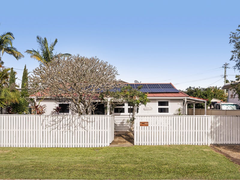 Real Estate & Property for Sale in Mermaid Waters, QLD 4218 (+2 ...