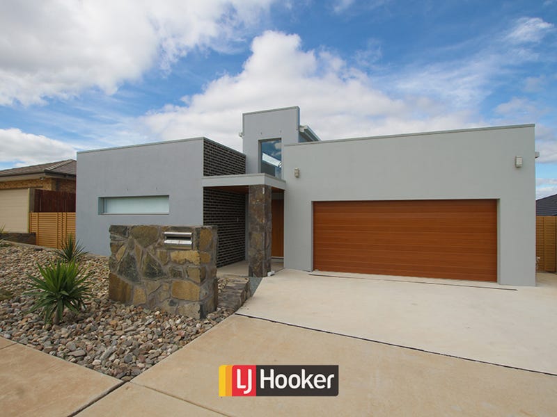 12 Villaret Street, Harrison, ACT 2914