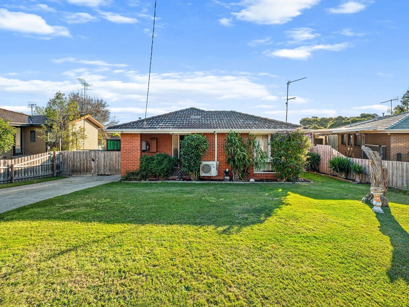 33 Coolabah Drive, Churchill, Vic 3842 - Property Details