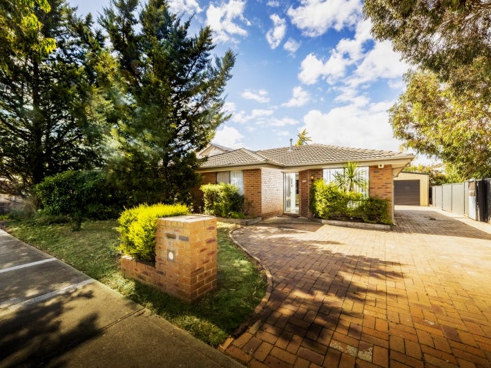 43 Manchester Drive, Sydenham, VIC 3037