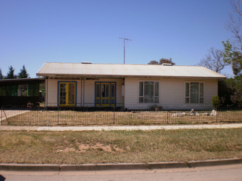 6 Station Street, Leitchville, Vic 3567 Property Details