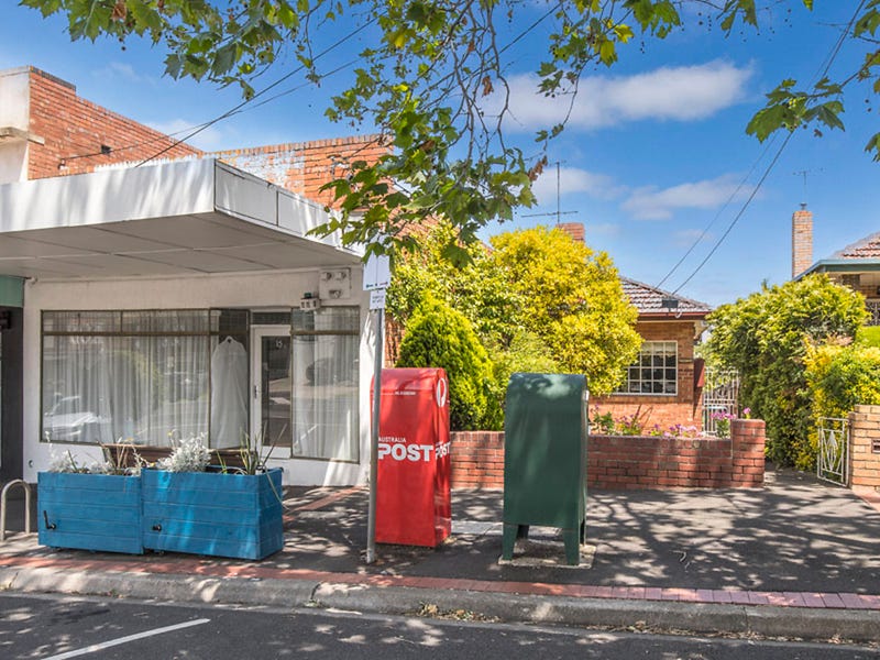 1517 Woodland Street, Essendon, Vic 3040 Property Details