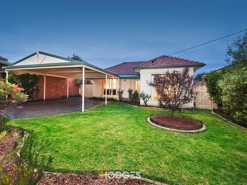 4 Courtney Street, Cheltenham, Vic 3192 Property Details