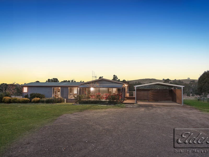 108 Sunrise Cres, Lockwood South, VIC 3551
