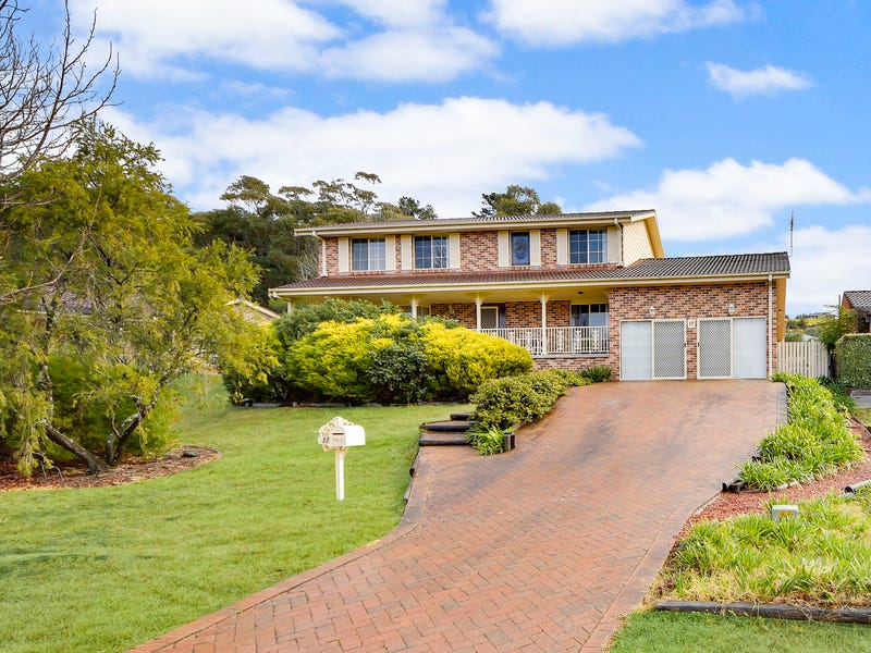 17 Lyons Place, Hazelbrook, NSW 2779 House for Sale