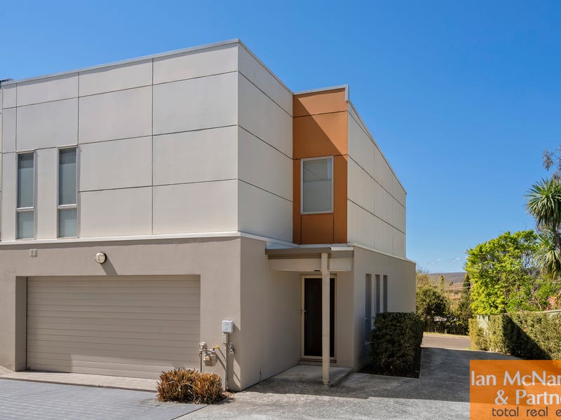 1/4 Cassidy Street, Queanbeyan, NSW 2620 Townhouse for Sale