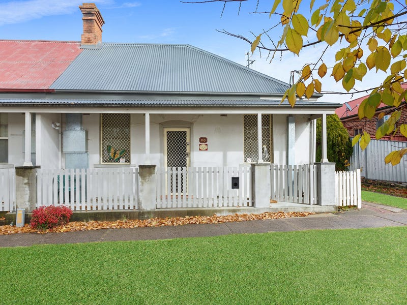 80 Lambert Street, Bathurst, NSW 2795
