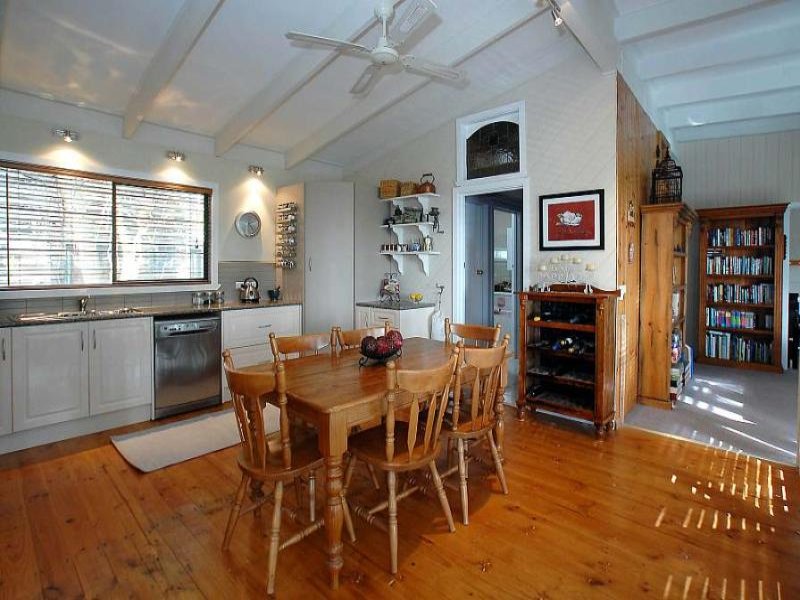 68 Inverness Road, Kalorama, Vic 3766 Property Details