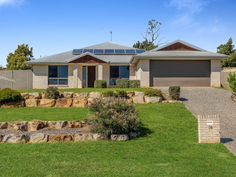 Houses for Sale in Highfields, QLD 4352