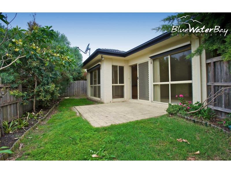 1/100 Maxwell Street, Mornington, Vic 3931 Property Details