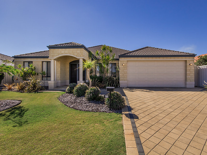 57 Keystone Loop, Secret Harbour, WA 6173