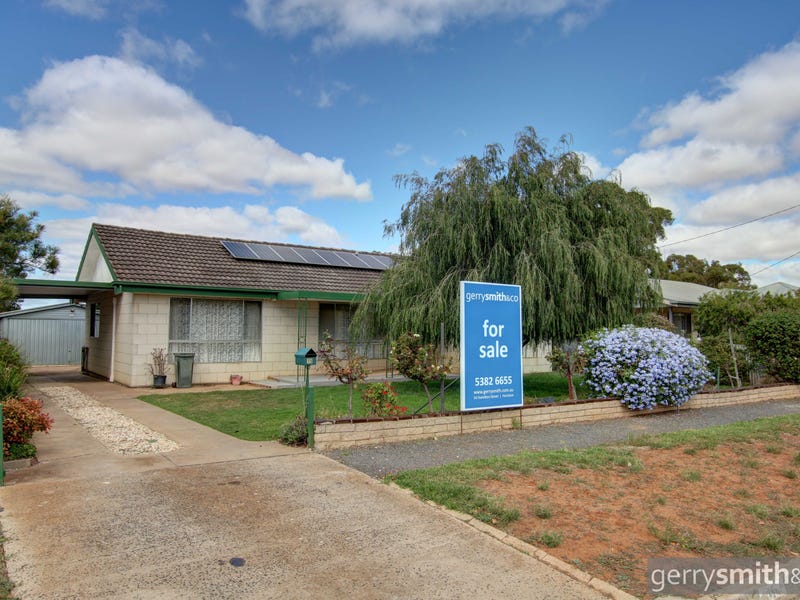 15 Friend Street, Murtoa, Vic 3390 Property Details