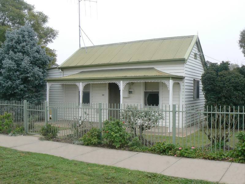144 Pakenham Street, Echuca, Vic 3564 Property Details