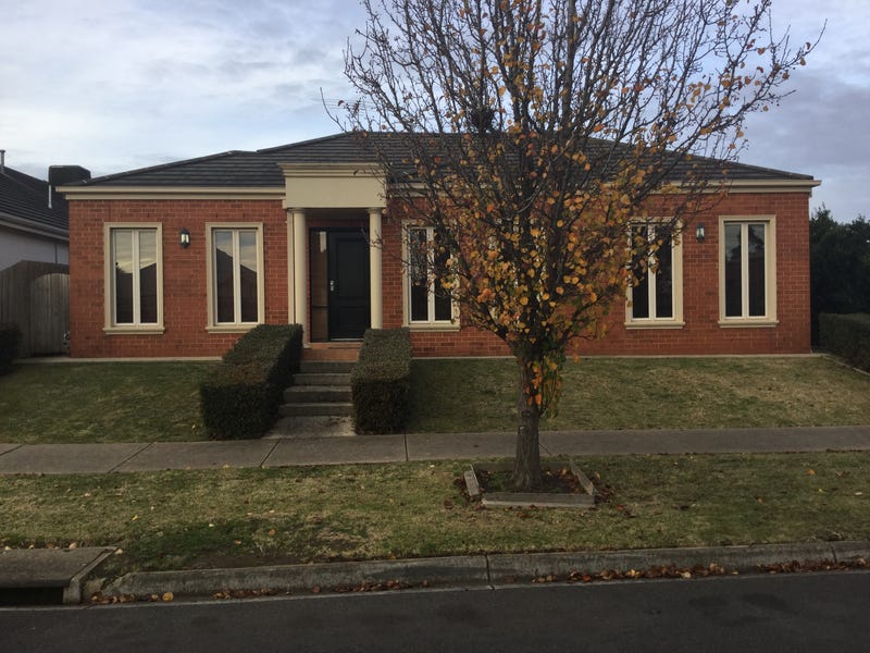 1 Elmsford Court, Highton, VIC 3216