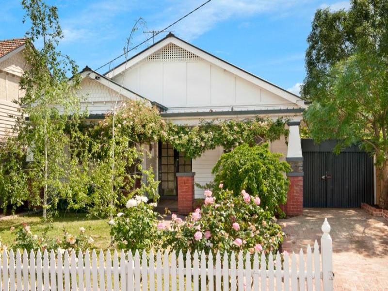221 Mitchell Street, Northcote, Vic 3070 Property Details