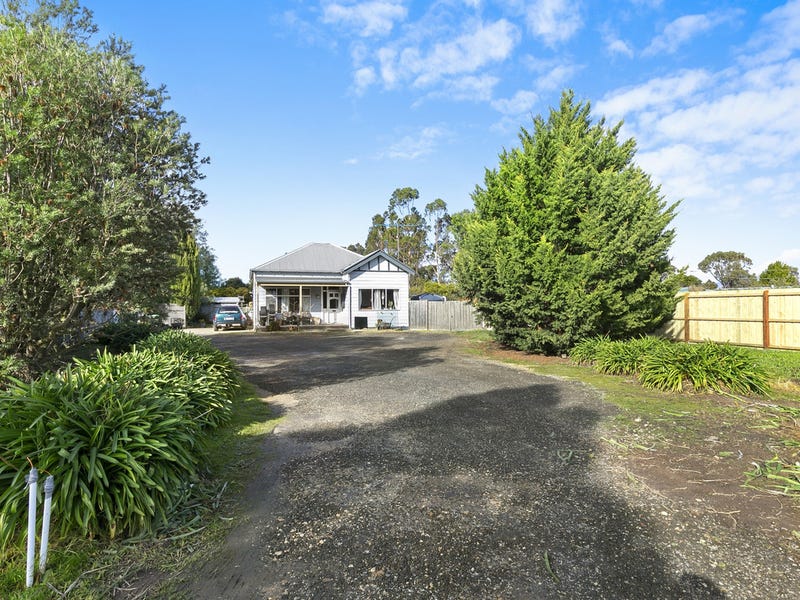 16 Barkly Street, Winchelsea, VIC 3241 - realestate.com.au