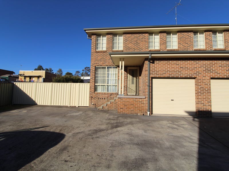 5/1A Mcintosh Street, The Oaks, NSW 2570