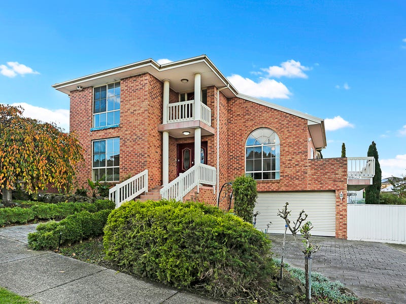 37 David Collins Drive, Endeavour Hills, VIC 3802