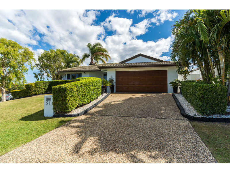 31 Monterey Keys Drive, Helensvale, QLD 4212