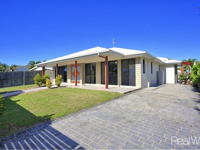 1/109 Davidson Street, Bargara, Qld 4670 Property Details