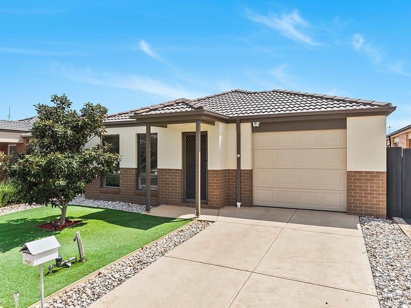 32 Andie Way, Tarneit, VIC 3029 - realestate.com.au