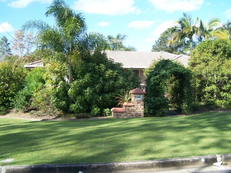 74 Burow Road, Waterford West, QLD 4133