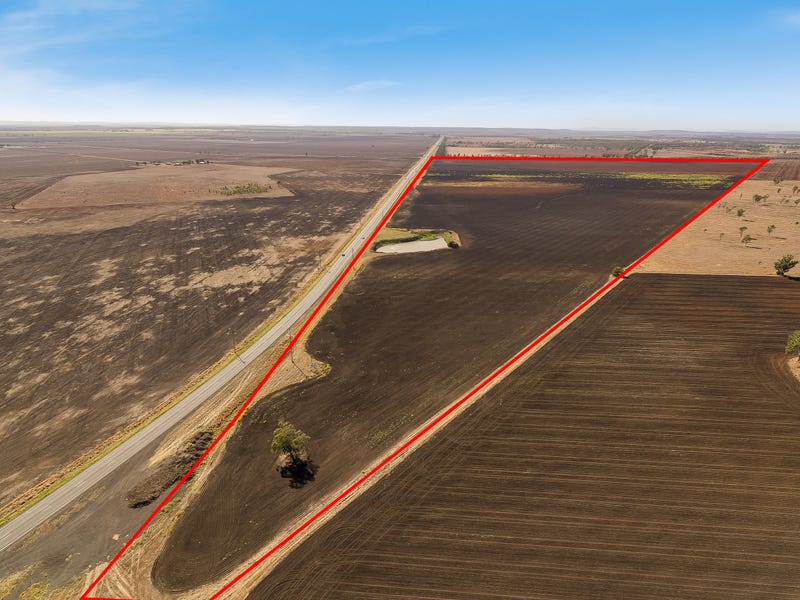 15704 Warrego Highway, Bowenville, Qld 4404 Property Details