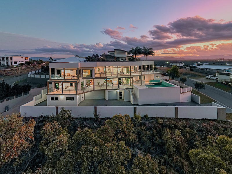 29 Britomart Street, Bushland Beach, QLD 4818