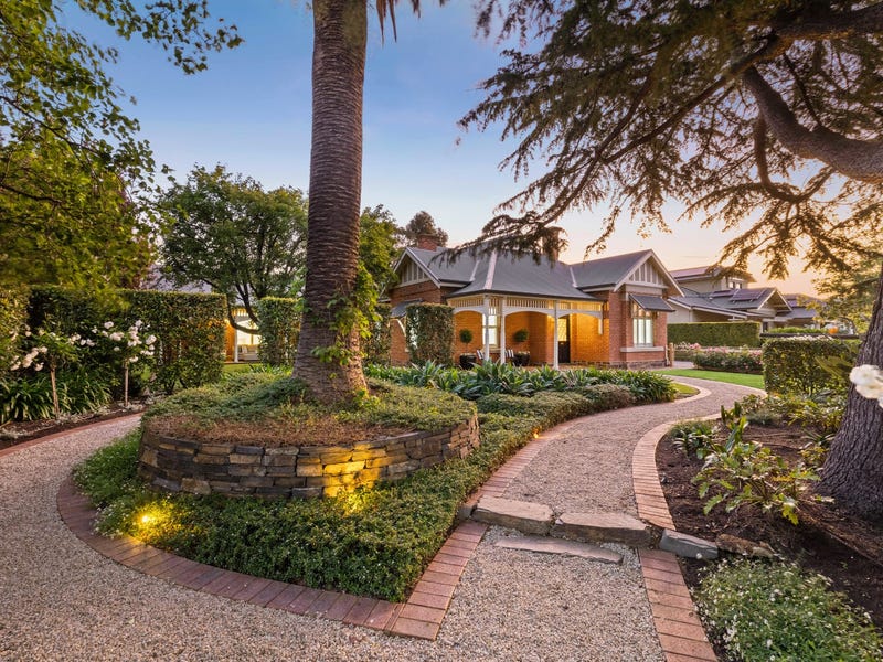 18 Balham Avenue, Kingswood, SA 5062 Property Details