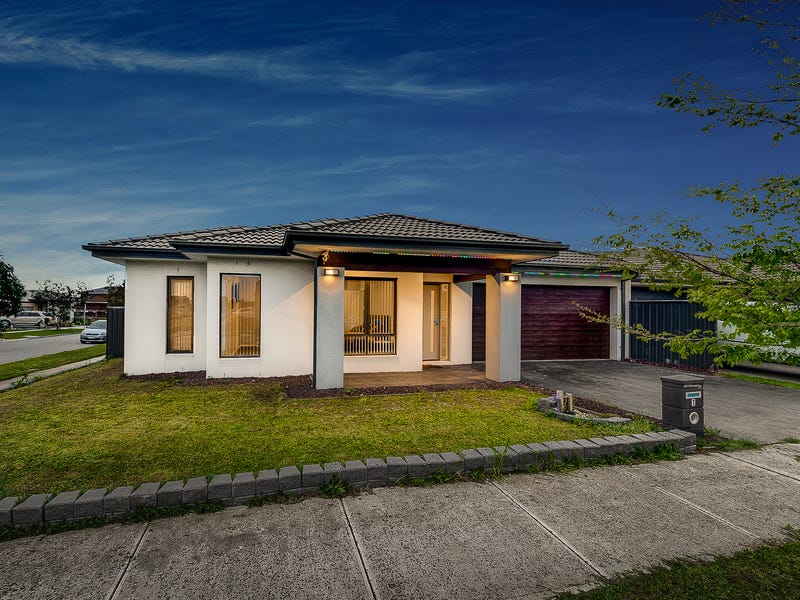 1 Ceres Way, Cranbourne West, VIC 3977 1 Ceres Way, Cranbourne West, VIC 3977