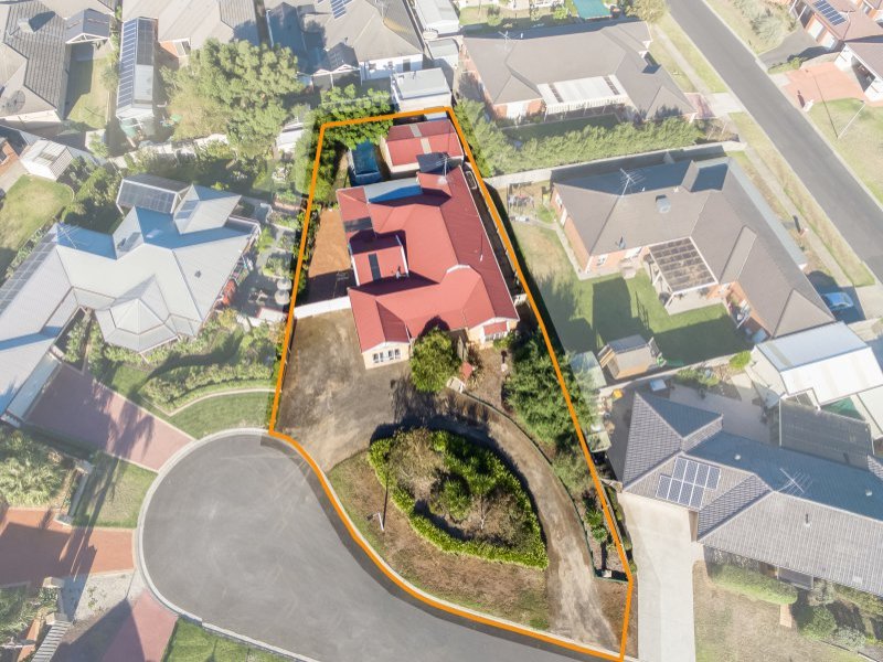 8 Marconi Place, Lara, Vic 3212 Property Details