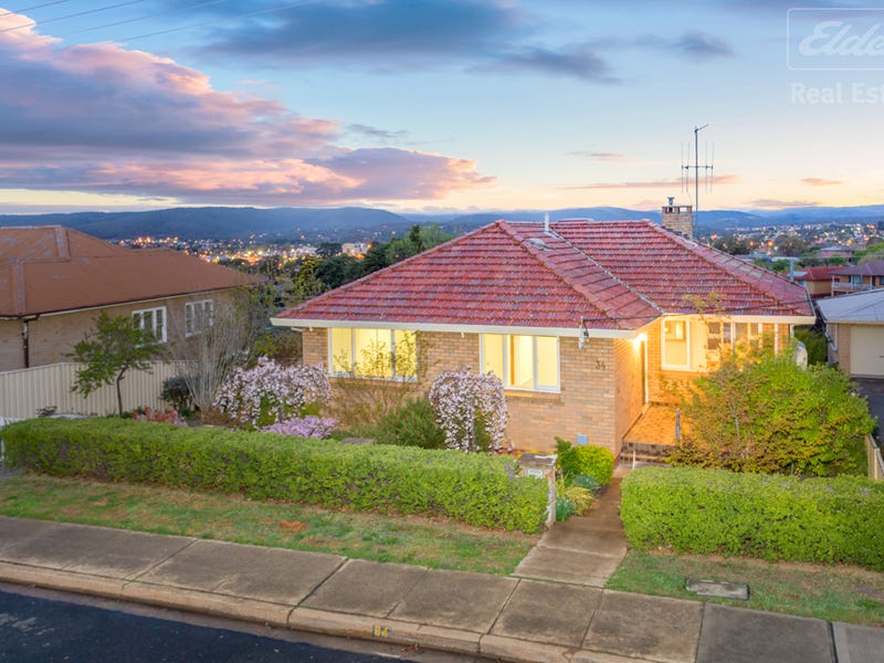 34 Kinkora Place, Crestwood, NSW 2620