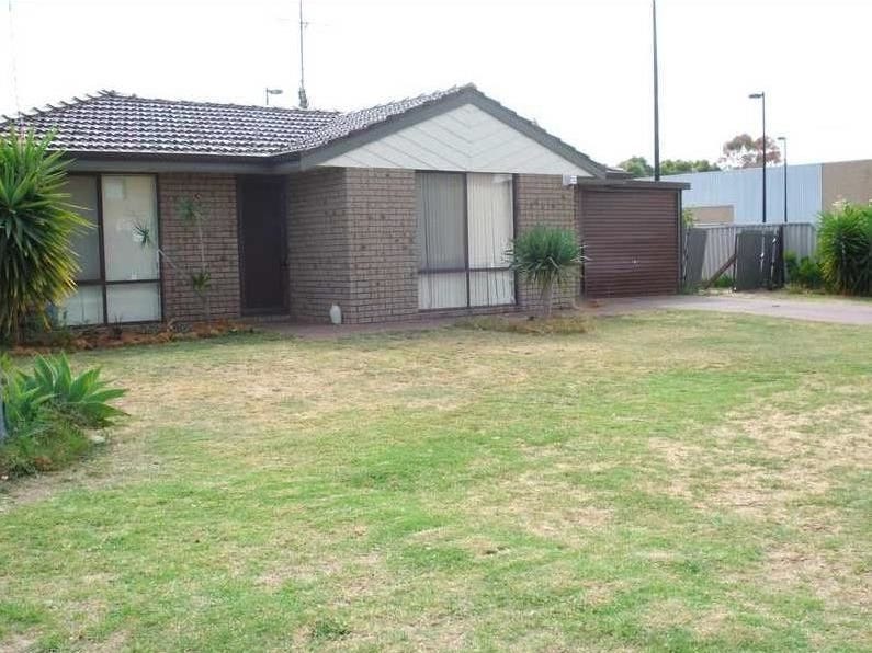 130 Strickland Street, East Bunbury, WA 6230