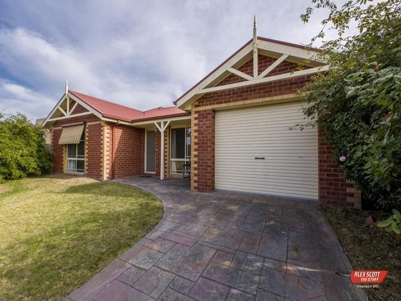 9 Scott Place, Inverloch, Vic 3996 Property Details