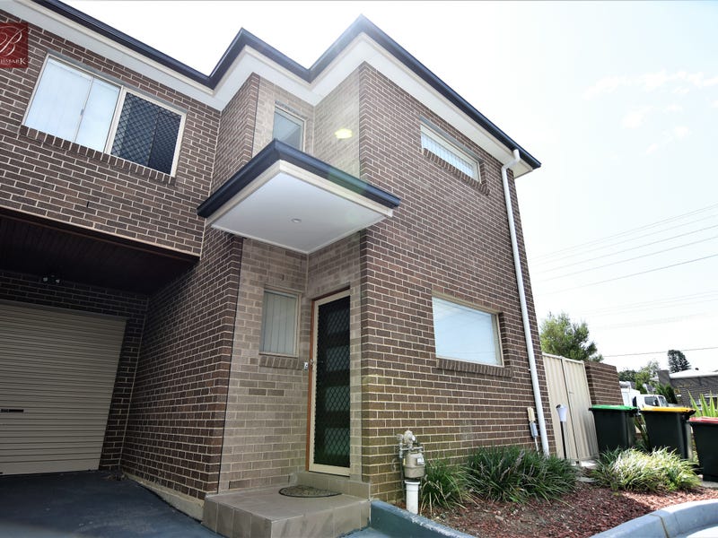 1/178 Newbridge Road, Moorebank, NSW 2170 Townhouse for Sale