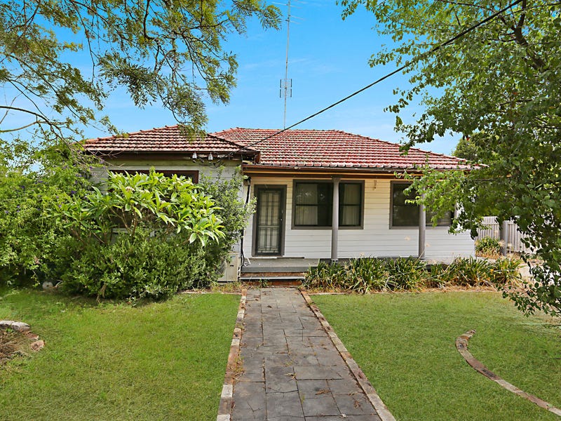 15 Largs Avenue, Largs, NSW 2320 Property Details