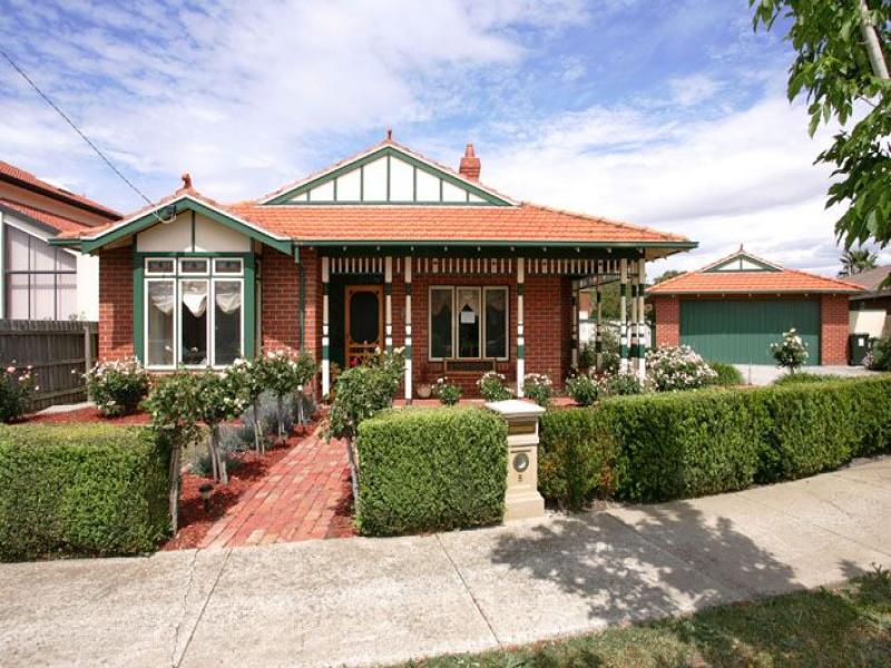 5 Newcastle Court, Greenvale, VIC 3059