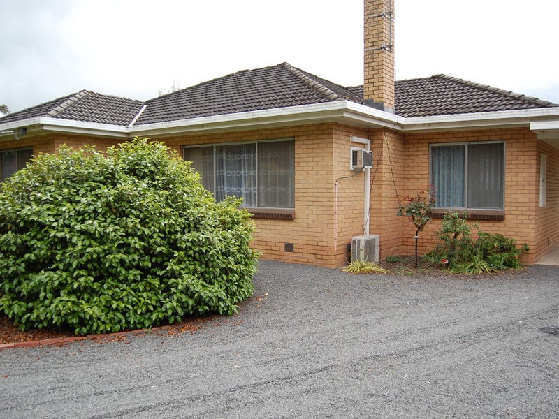 100 Darlington Road, Mortlake, VIC 3272