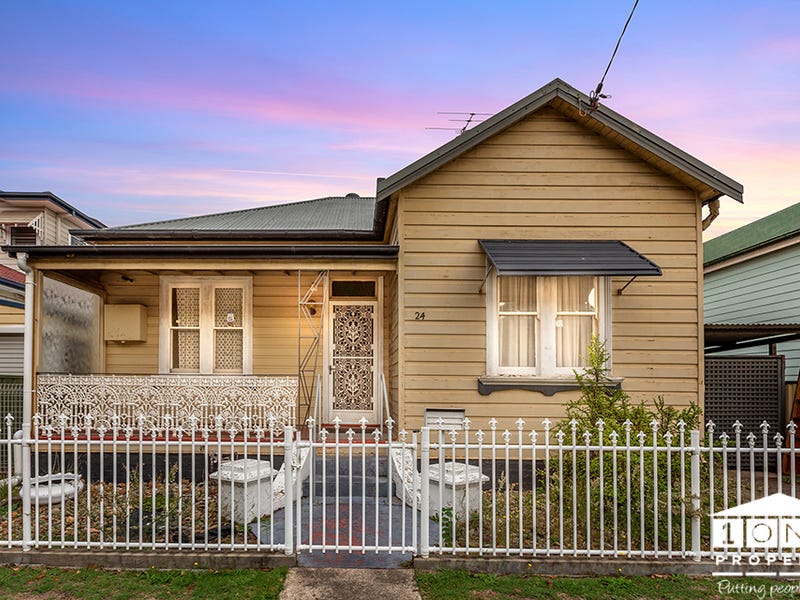 24 Roslyn Avenue, Islington, NSW 2296