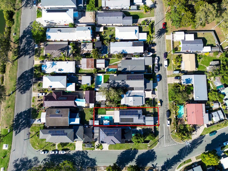 32 Tallara Street, Coombabah, Qld 4216 Property Details