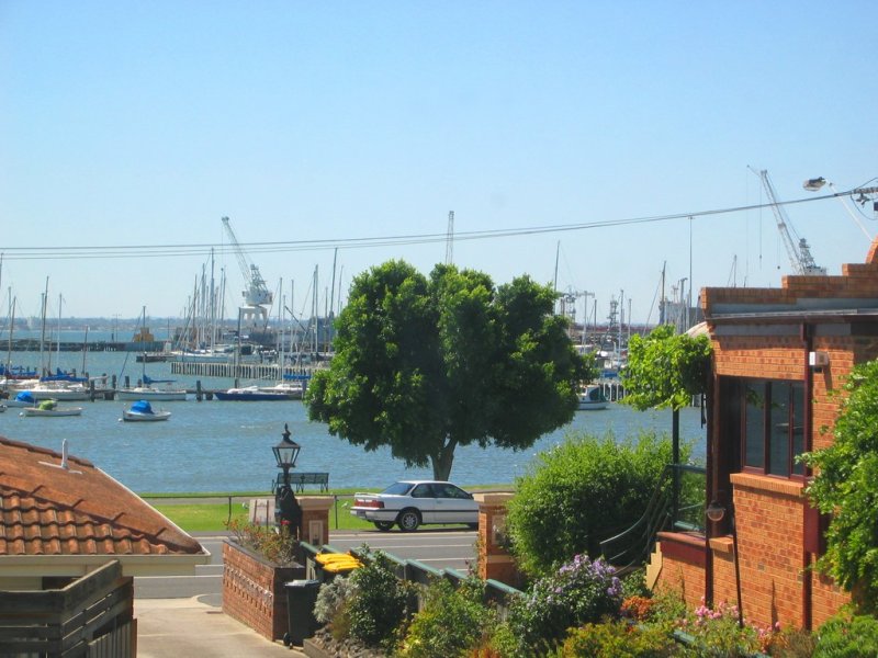 8/8 The Strand, Williamstown, Vic 3016 Property Details