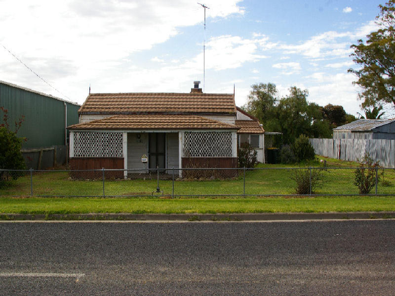 11 Hinckley Street, Naracoorte, SA 5271 Property Details