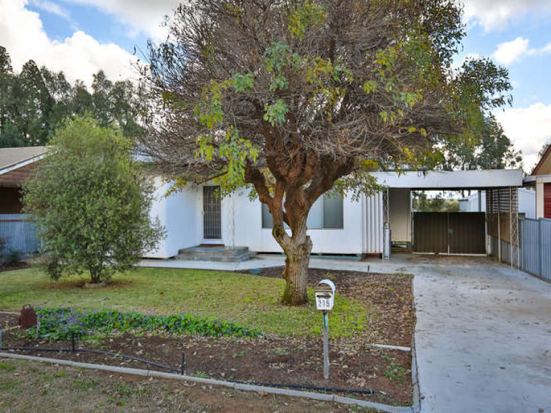 215 Commercial Street, Merbein, Vic 3505 Property Details