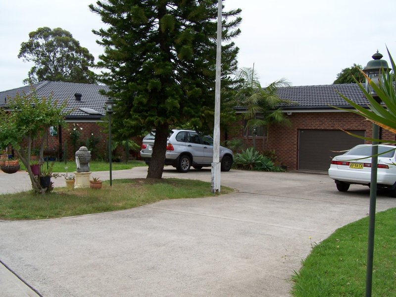 27 Gertrude Road, Ingleburn, NSW 2565