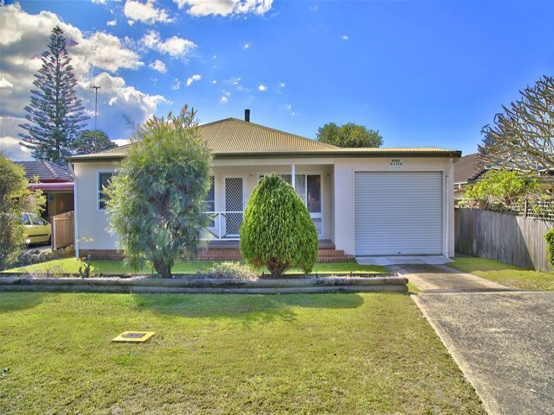 12 Yeddenba Avenue, Blue Bay, NSW 2261 12 Yeddenba Avenue, Blue Bay, NSW 2261