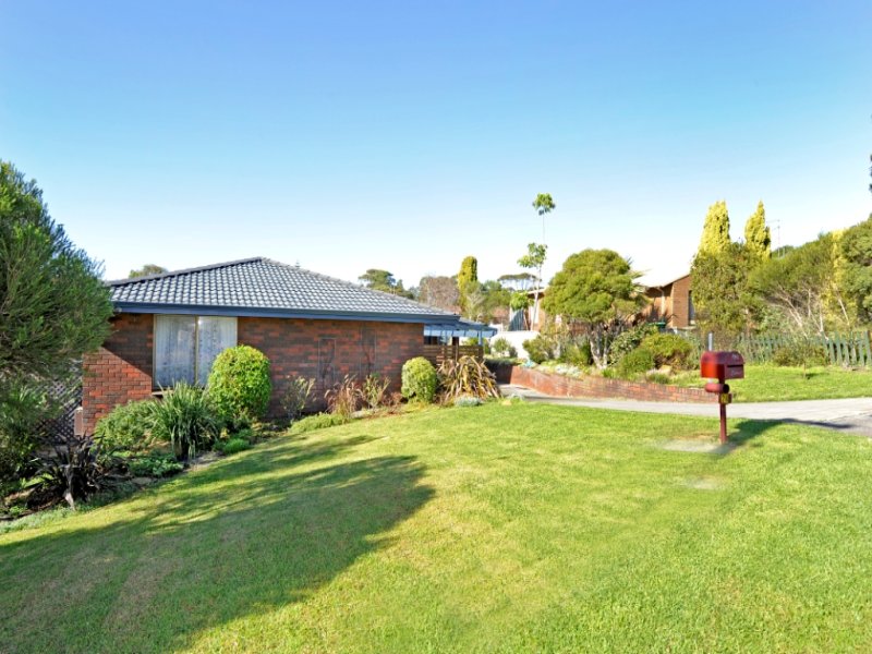 24 Tunney Way Spencer Park, Albany, WA 6330 Property Details