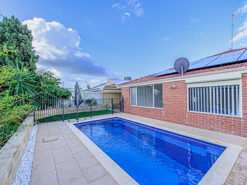 22 Loire Elbow, Caversham, WA 6055 Property Details